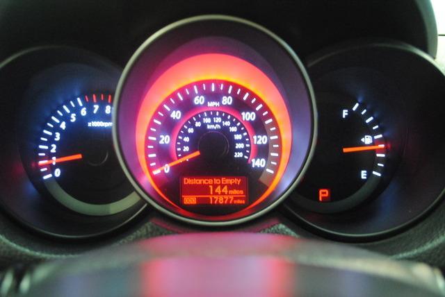 Kia Forte Koup 2012 photo 22