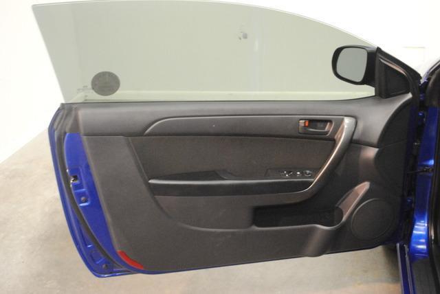 Kia Forte Koup 2012 photo 23