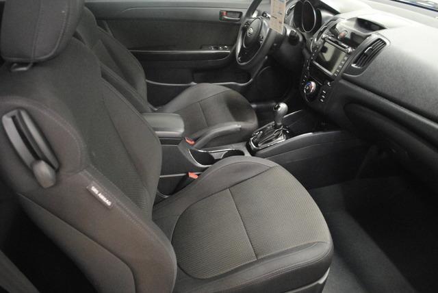 Kia Forte Koup 2012 photo 3