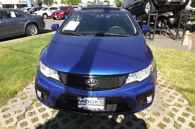 Kia Forte Koup AWD, REAR DVD, Navigation, 3RD ROW, Mem/heat Seats Coupe