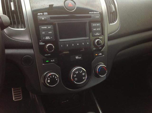 Kia Forte Koup 2013 photo 1