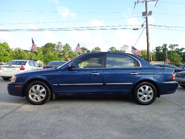 Kia Optima 2003 photo 7