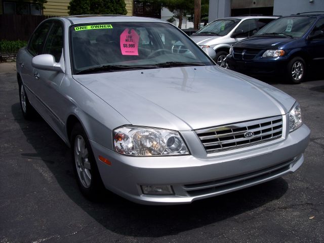 Kia Optima 2003 photo 9