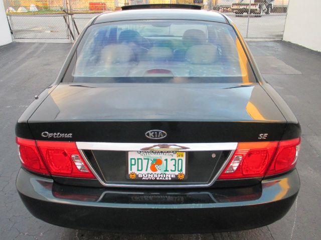 Kia Optima 2003 photo 3