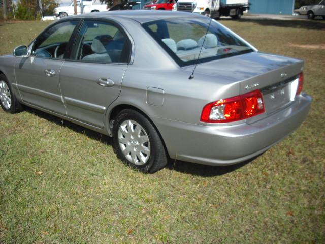 Kia Optima 2004 photo 2