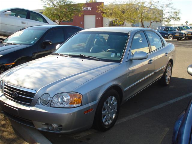 Kia Optima 2004 photo 1