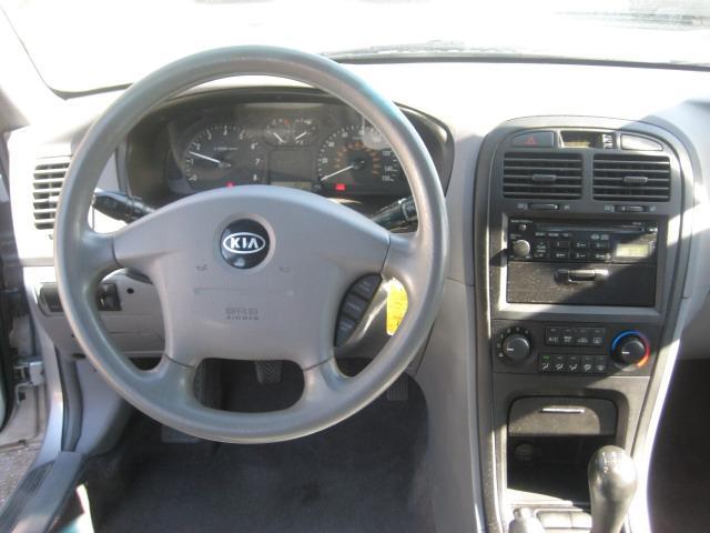 Kia Optima 2004 photo 3