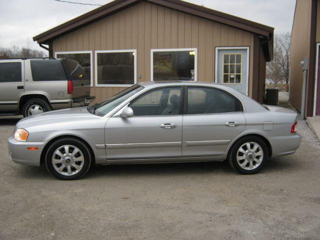 Kia Optima 2004 photo 2