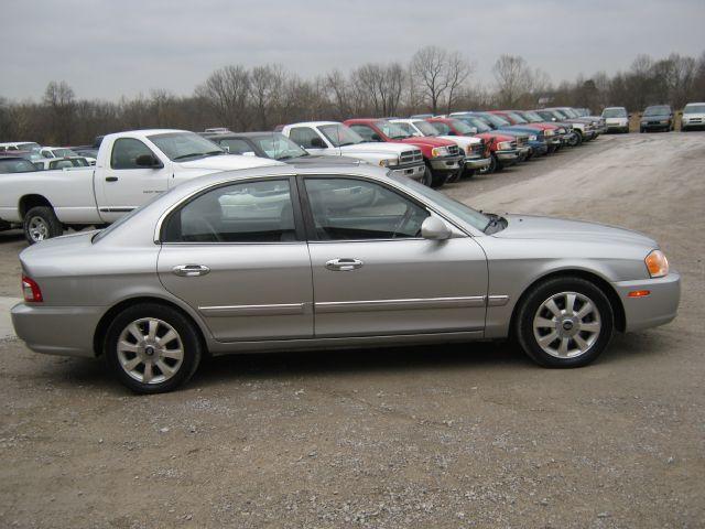 Kia Optima 2004 photo 3