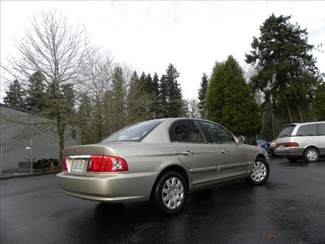 Kia Optima 2004 photo 3