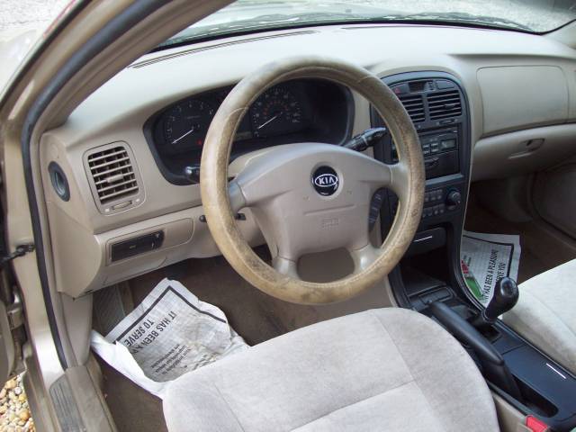 Kia Optima 2004 photo 4