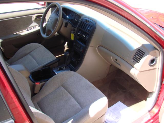 Kia Optima 2004 photo 2