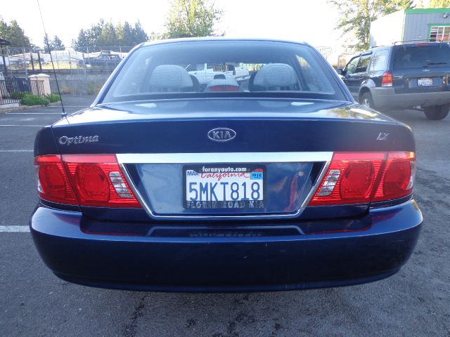 Kia Optima 2004 photo 1