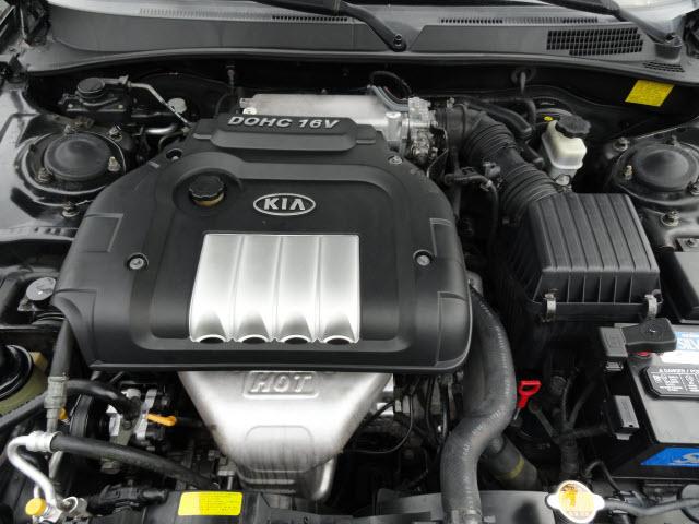 Kia Optima 2004 photo 3