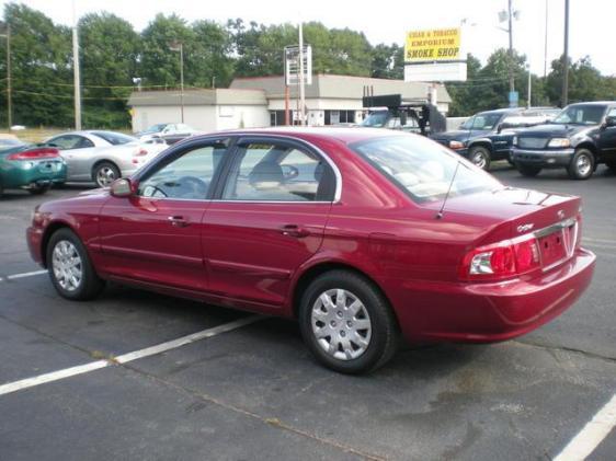 Kia Optima 2004 photo 2