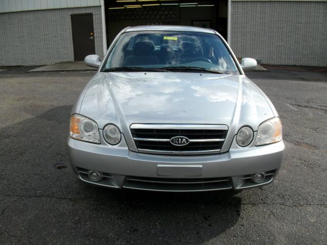 Kia Optima 2004 photo 2
