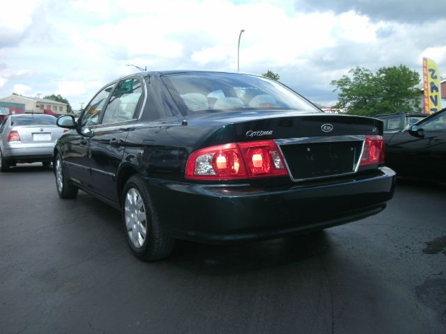 Kia Optima 2004 photo 3