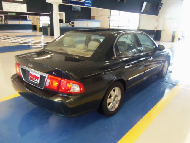 Kia Optima 2004 photo 3