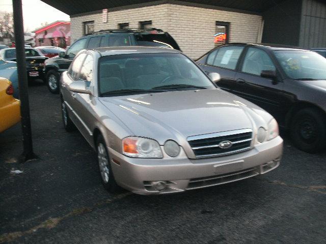 Kia Optima 2004 photo 1