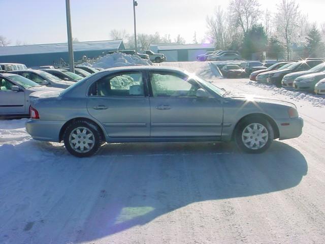 Kia Optima 2004 photo 1