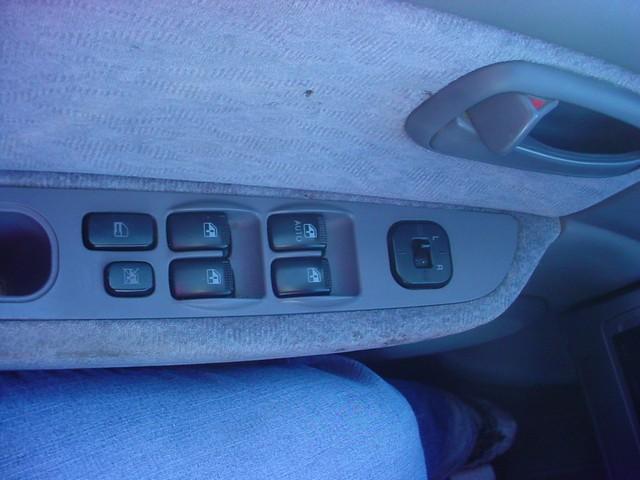 Kia Optima 2004 photo 5