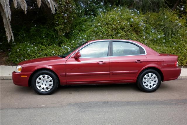 Kia Optima 2004 photo 1