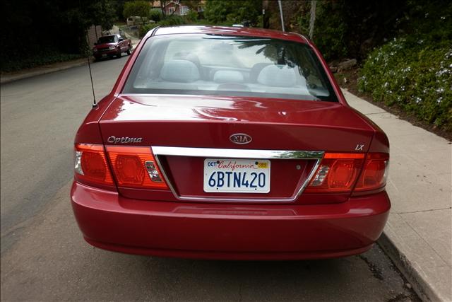 Kia Optima 2004 photo 3