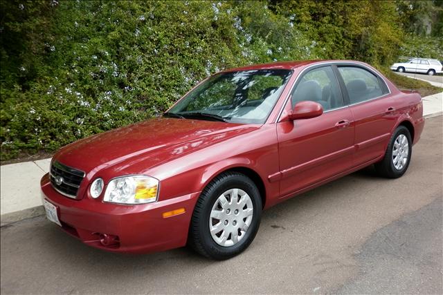 Kia Optima Elk Conversion Van Sedan