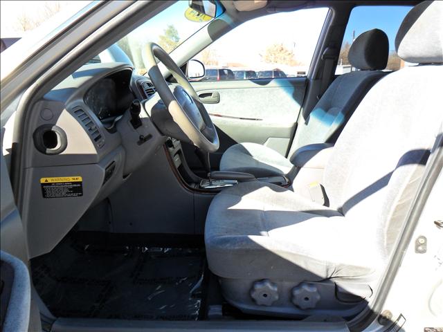 Kia Optima 2004 photo 5