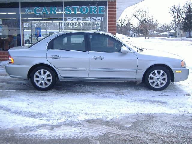 Kia Optima Elk Conversion Van Sedan