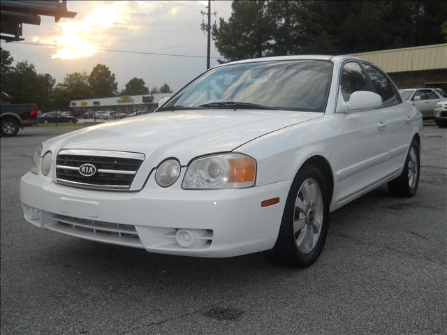 Kia Optima Open-top Sedan