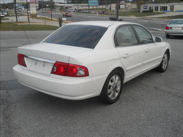 Kia Optima 2004 photo 4
