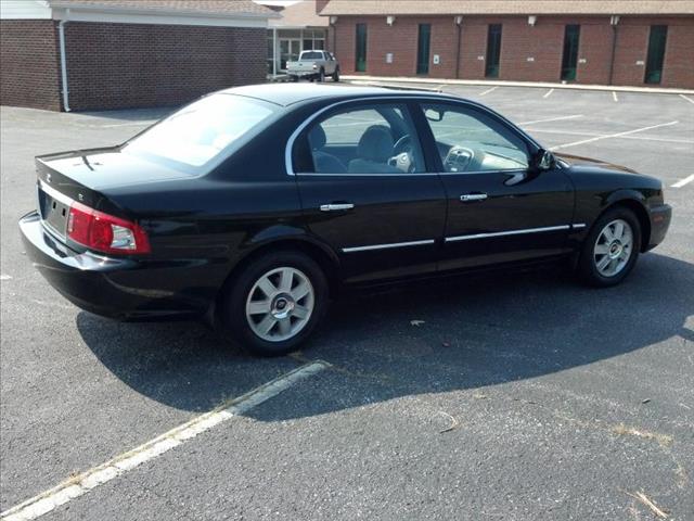 Kia Optima 2004 photo 1