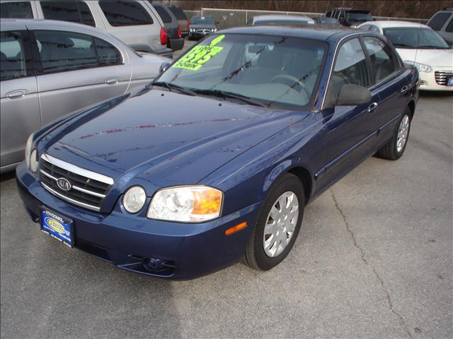 Kia Optima 2004 photo 2
