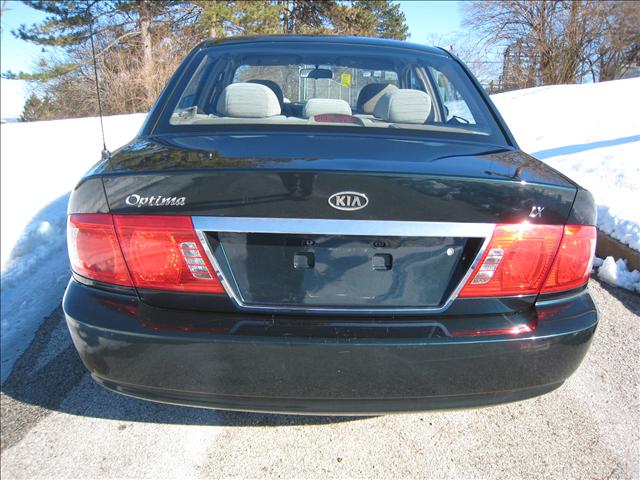 Kia Optima 2004 photo 4