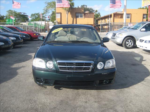 Kia Optima 2004 photo 1