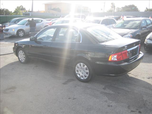 Kia Optima 2004 photo 4