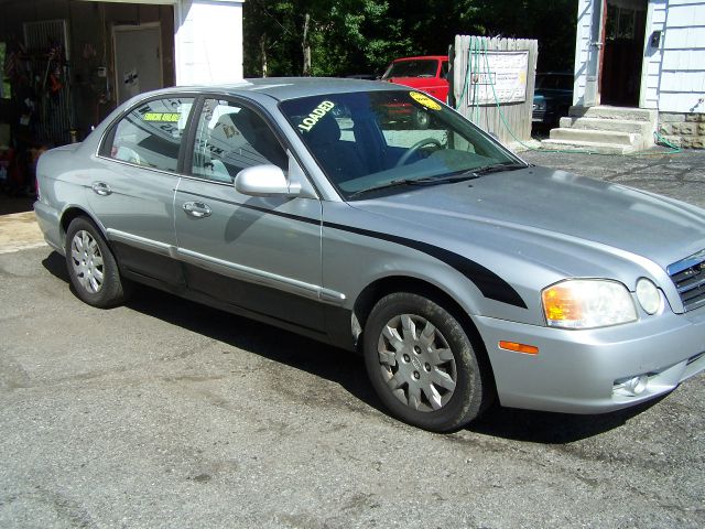 Kia Optima 2004 photo 1