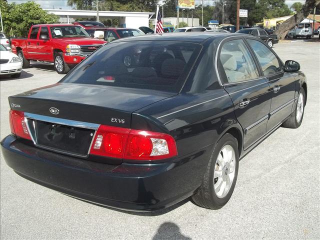 Kia Optima 2005 photo 1