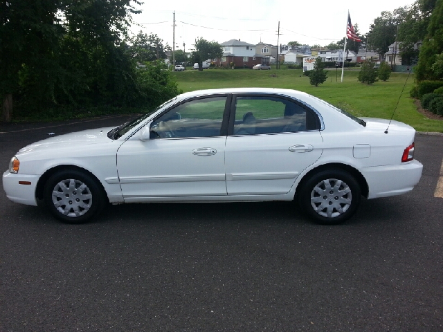 Kia Optima 2005 photo 1