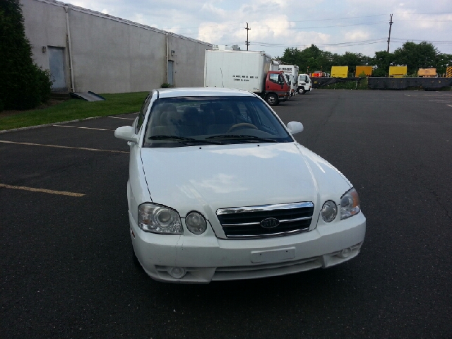 Kia Optima 2005 photo 2