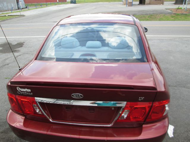 Kia Optima 2005 photo 1