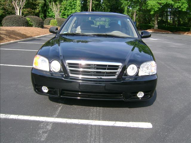 Kia Optima Elk Conversion Van Sedan