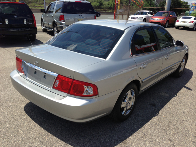 Kia Optima 2005 photo 1