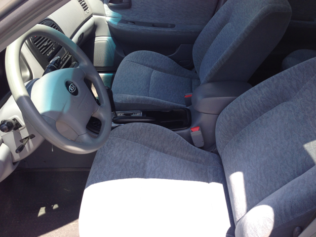 Kia Optima 2005 photo 3