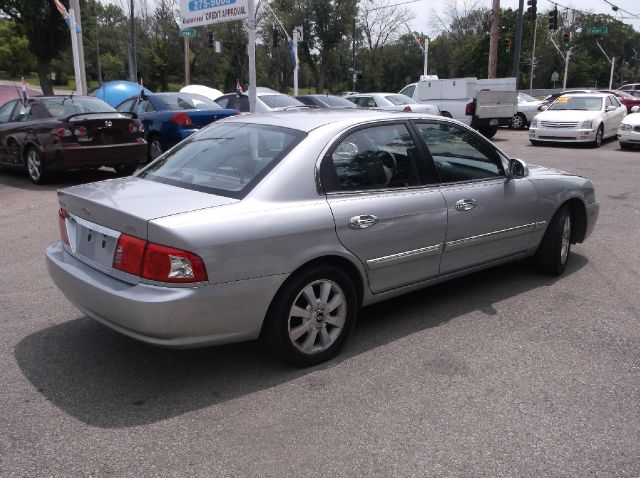 Kia Optima 2006 photo 1