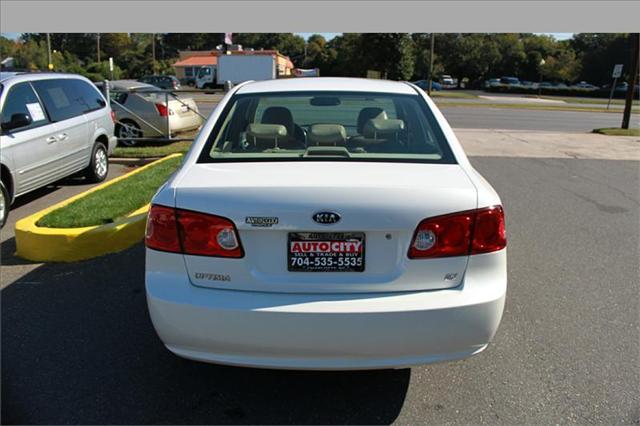 Kia Optima 2006 photo 3