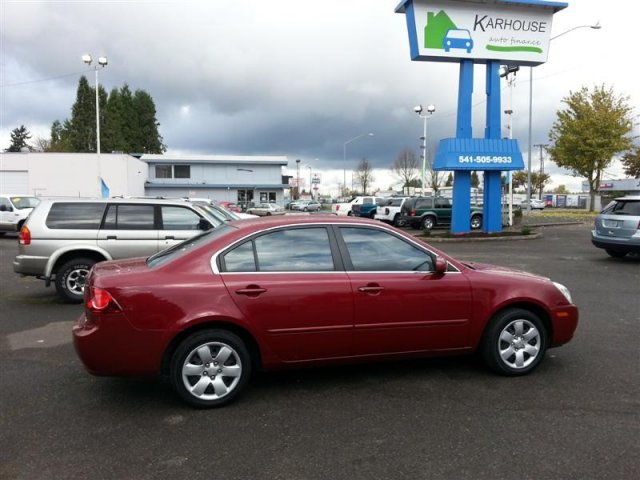 Kia Optima Open-top Other