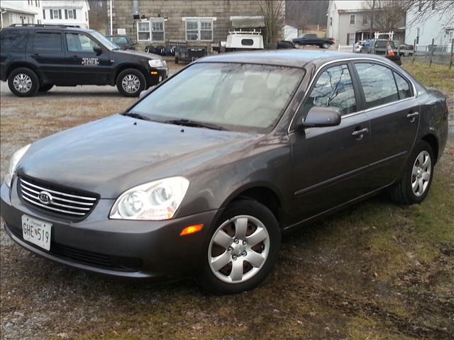 Kia Optima Clubman Coupe Sedan