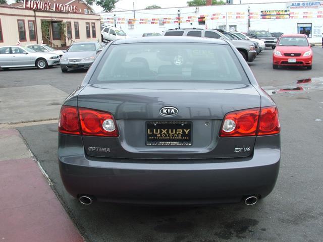 Kia Optima 2007 photo 3
